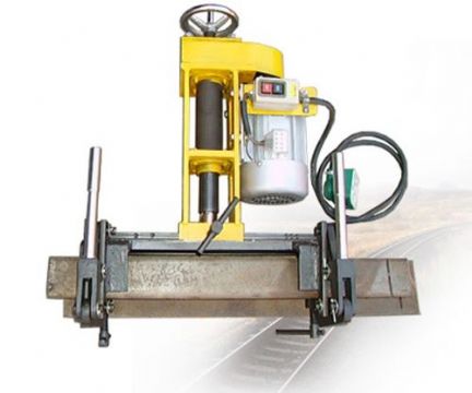 點擊查看詳細信息<br>標題：三相電動鋼軌鉆孔機 閱讀次數：2005