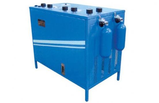 點擊查看詳細信息<br>標題：AE102A氧氣充填泵 閱讀次數：2125