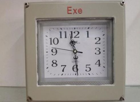 點擊查看詳細信息<br>標題：BSZ2010型防爆石英鐘 閱讀次數：2231