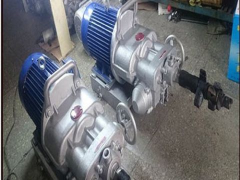 點擊查看詳細信息<br>標題：巖石電鉆 閱讀次數：1735